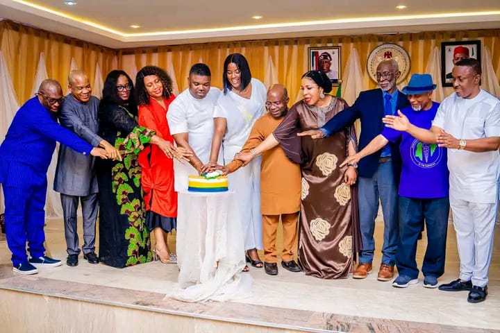 Gov. Otti hosts American based Nigerian doctors on free medical mission