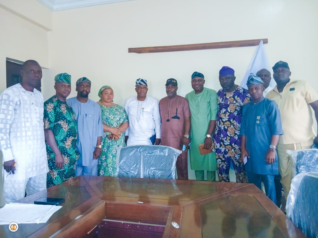   Ifelodun Legislators Grill NURTW Financial Secretary over Unauthorized Road Blockage