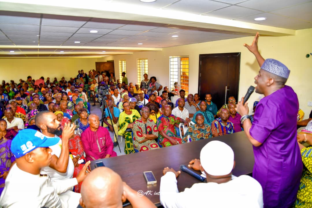 AJEROMI CHAIRMAN REAFFIRMS EQUAL RIGHTS, PEACE  AS IGBO LEADERS  PLEDGE UNWAVERING APC SUPPORT